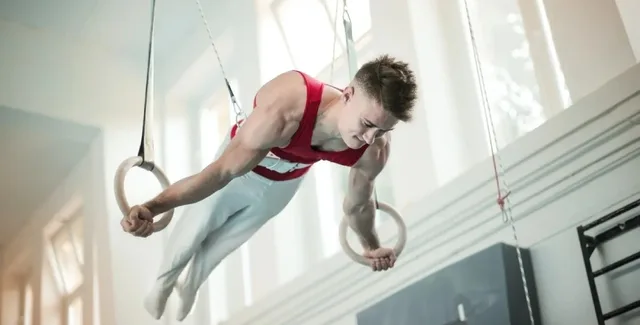 gymnastické kruhy