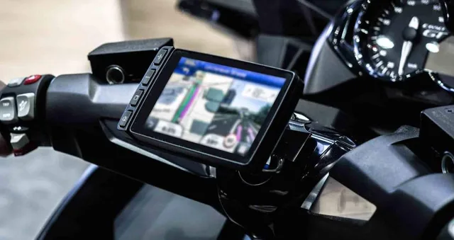 navigace na motorku