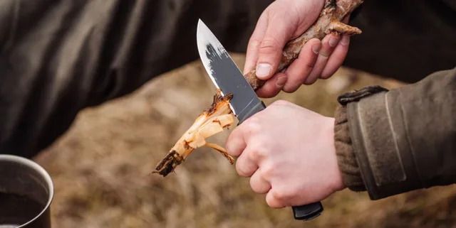 outdoorový nůž