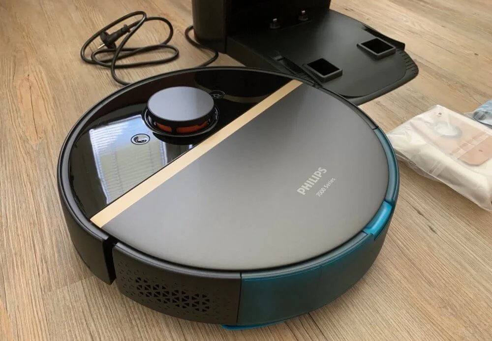 Robotický vysavač Philips Series 7000 XU7100/01