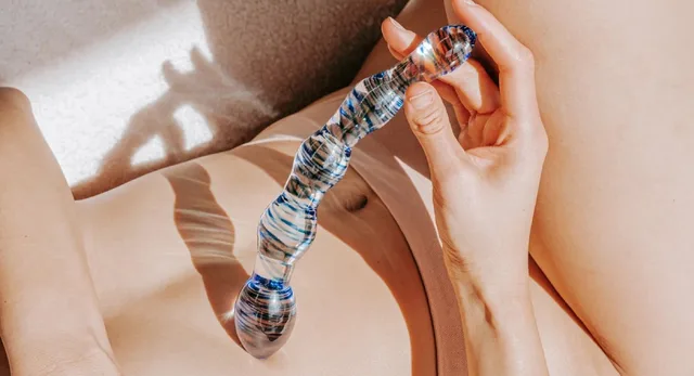 skleněné dildo