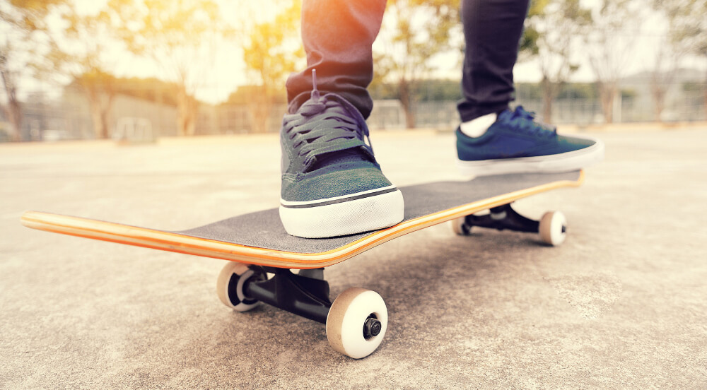 skateboard