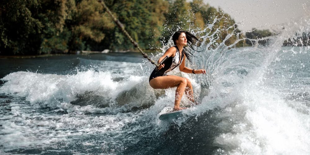 Hrazdy a lana na wakeboarding
