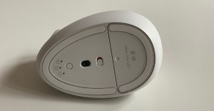 Logitech Lift Vertical Ergonomic Mouse for Mac Off-white