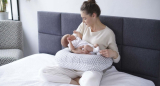 Jak správně používat kojící a těhotenský polštář?