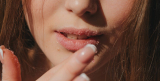 Jak vybrat peeling na rty?